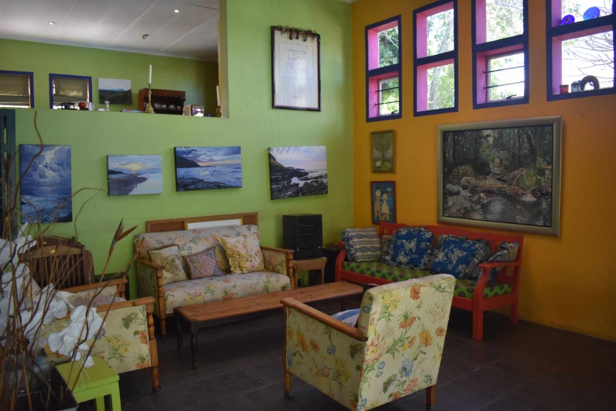 5 Bedroom Property for Sale in Vincent Eastern Cape